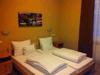 Hotel Karin Budapest 3*,